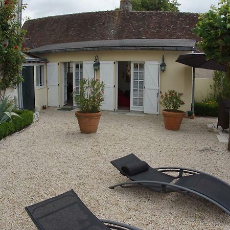 Le Petit Nid Villa Neuillé-le-Lierre Exterior foto